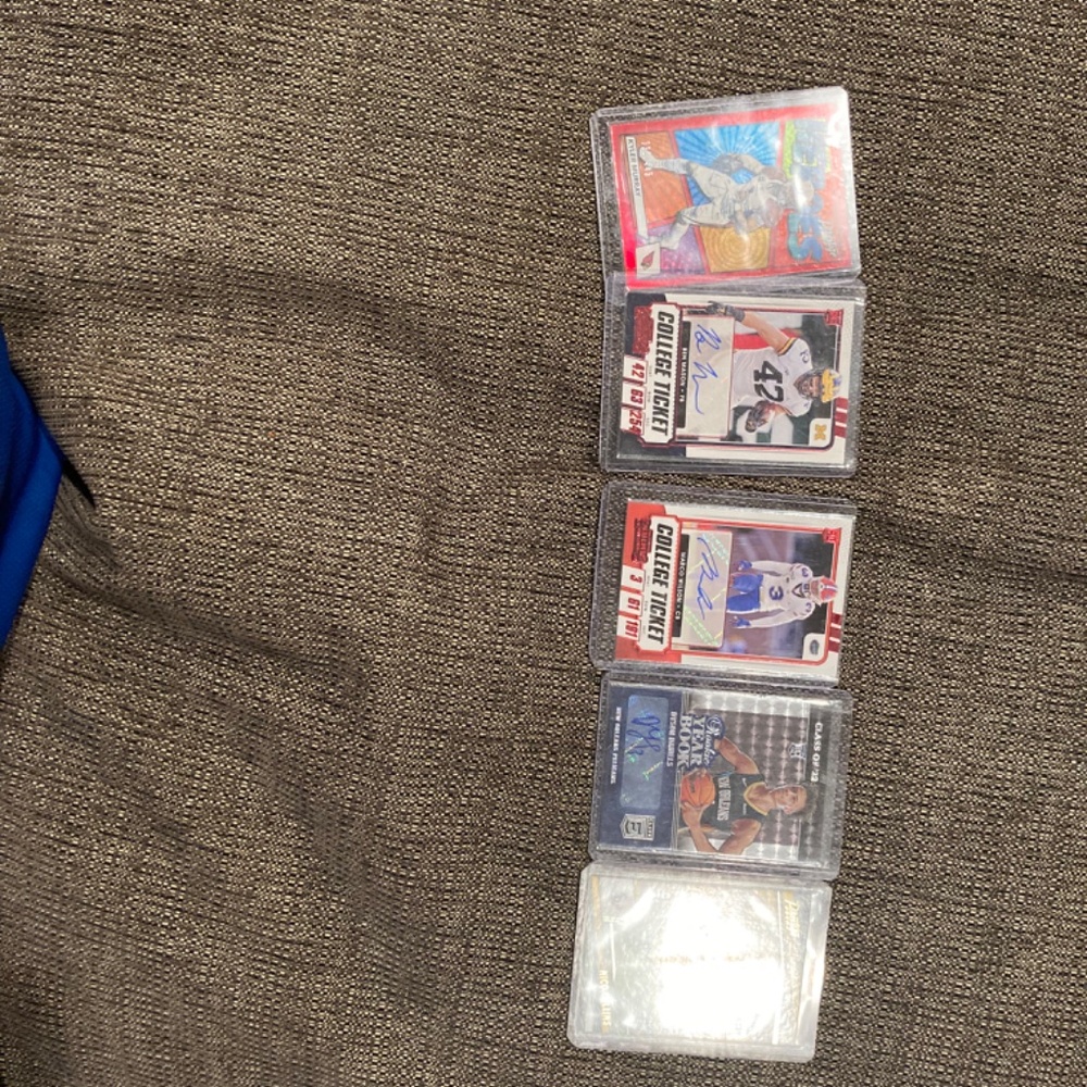 Card collection - Picture 5 of 9
